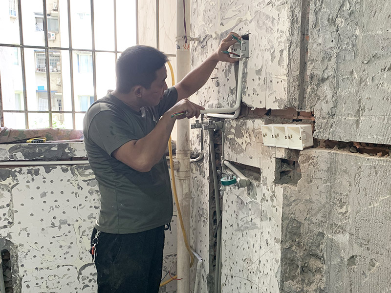 深圳專業(yè)水電工揭秘裝修省錢小竅門，房屋水電改造大概多少錢